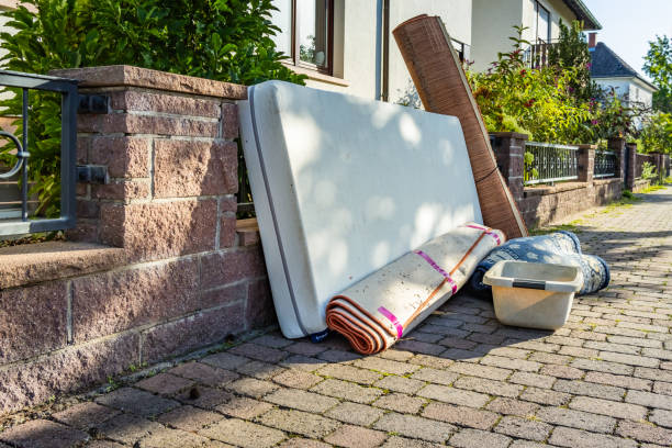  Lincoln Village, CA Junk Removal Pros